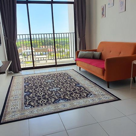 Myrumah Imperio Home , Alor Setar 3Br With Sky Infinity Pool Buitenkant foto
